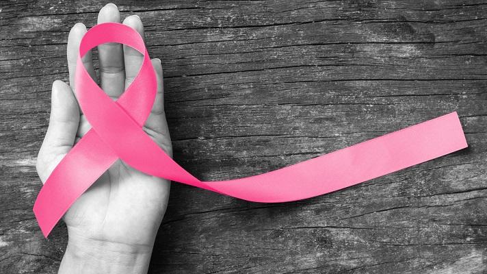 試着のついでに乳がんのセルフチェック、購買で寄付も　～BEAMSがピンクリボンキャンペーンを実施中